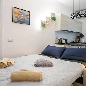 Appartement Duomo A 15 Minuti Di Metro-suite Con Netflix Ad Affori M3, Milan