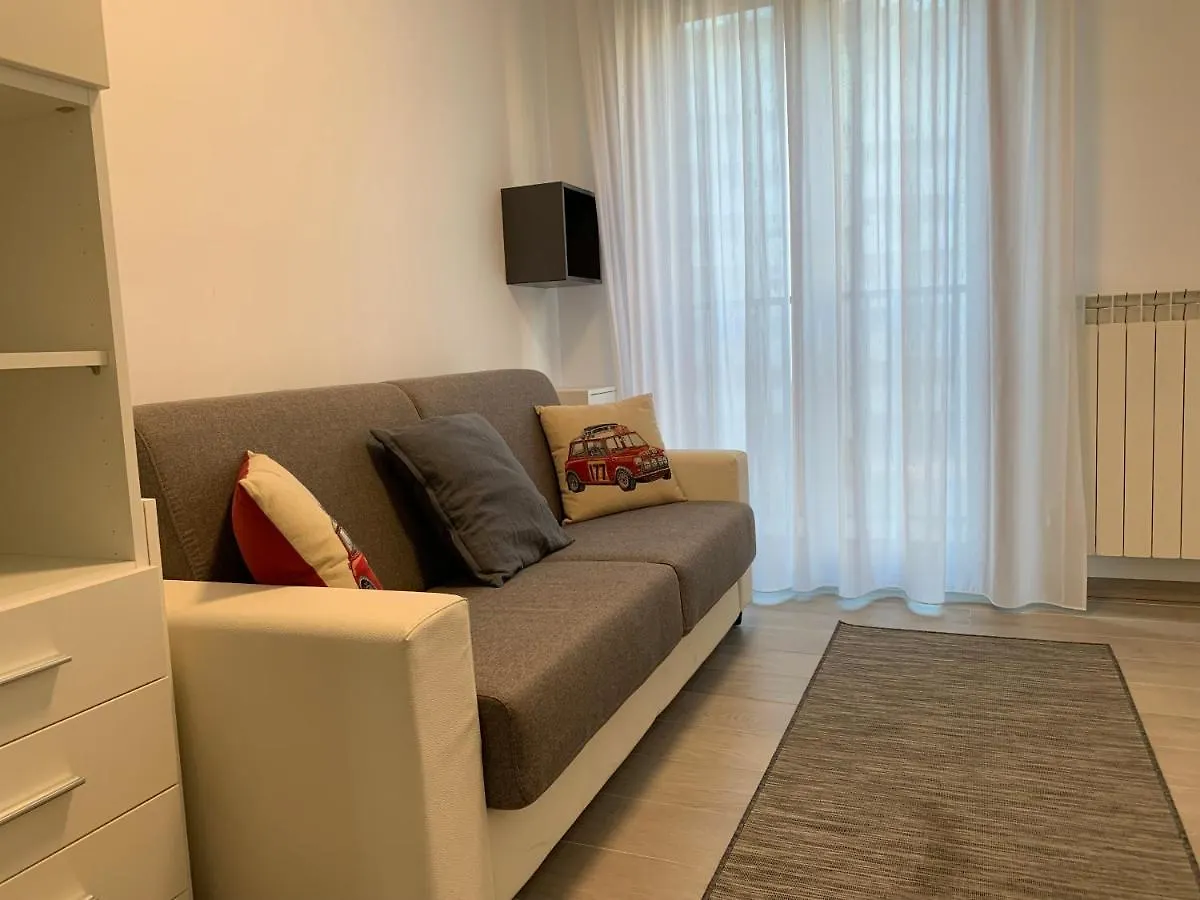 Apartamento Trilocale In Zona Bocconi/Navigli Milán Italia