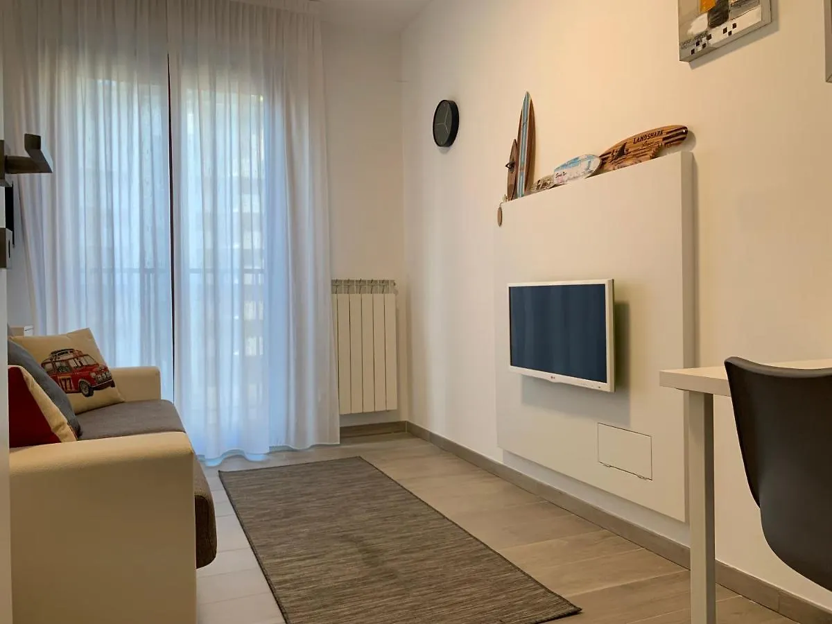 Apartamento Trilocale In Zona Bocconi/Navigli Milán Italia