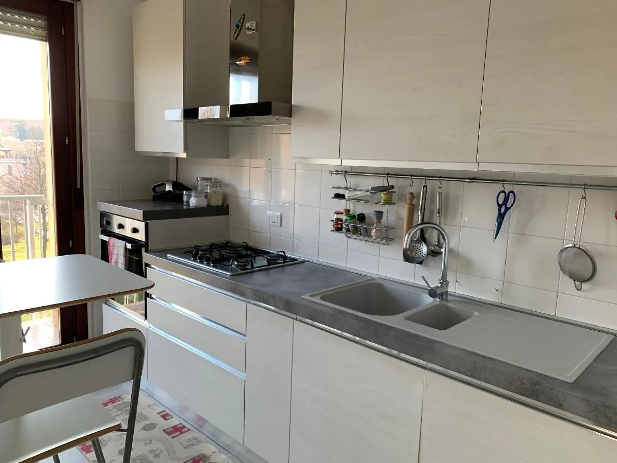 Apartamento Trilocale In Zona Bocconi/Navigli Milán 0*,  Italia
