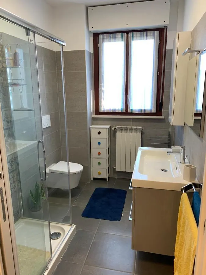 Apartamento Trilocale In Zona Bocconi/Navigli Milán